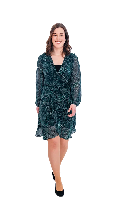 Lena Hammer, MA im Business Outfit